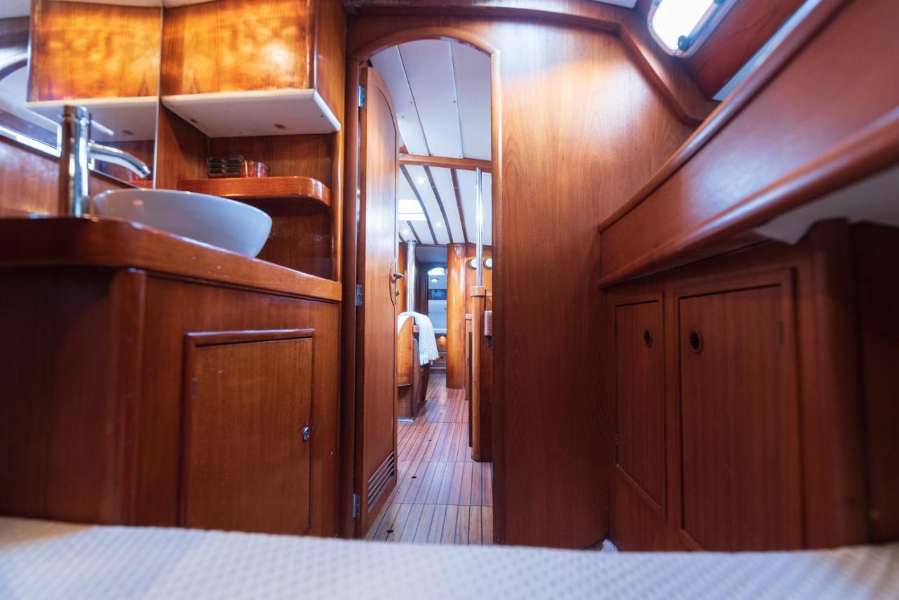 Nuit Sur Un Bateau Otel La Rochelle  Dış mekan fotoğraf